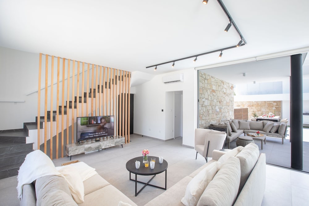Ayia Napa Kube Villa Kb4, Ayia Napa Center