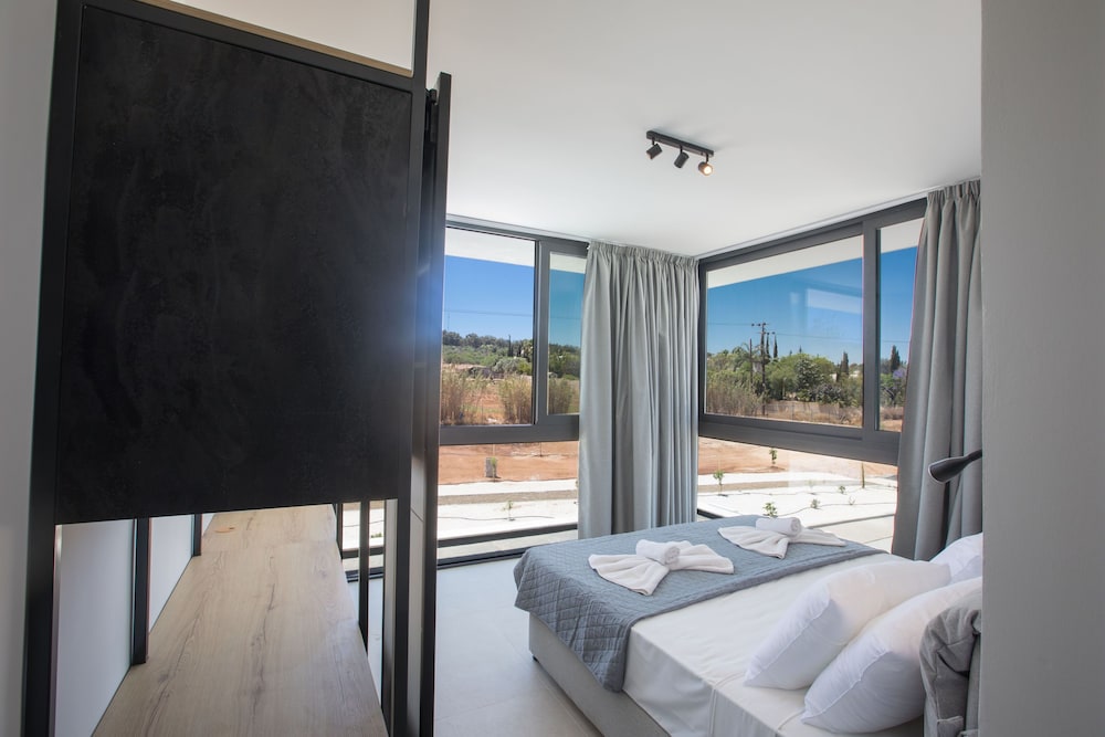 Protaras Elite Pearl Villa Ep16 view 2