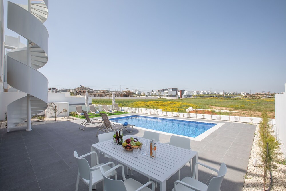 Protaras Vie Bleu Villa Vb14 New 3 Bedroom Villa in the Center of Protaras