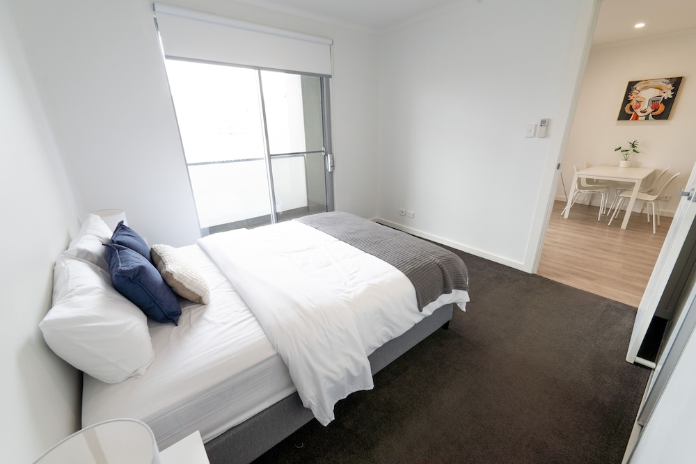 Prospect Apartments - Luxury Accommodation Near City view 2