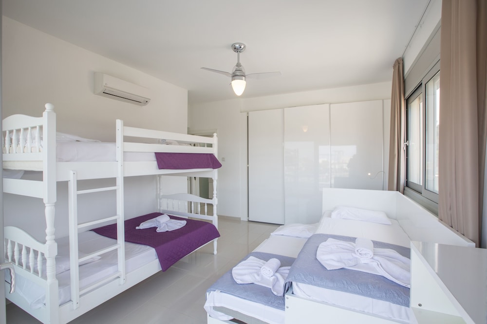 Protaras Holiday Villa Ds116 view 3