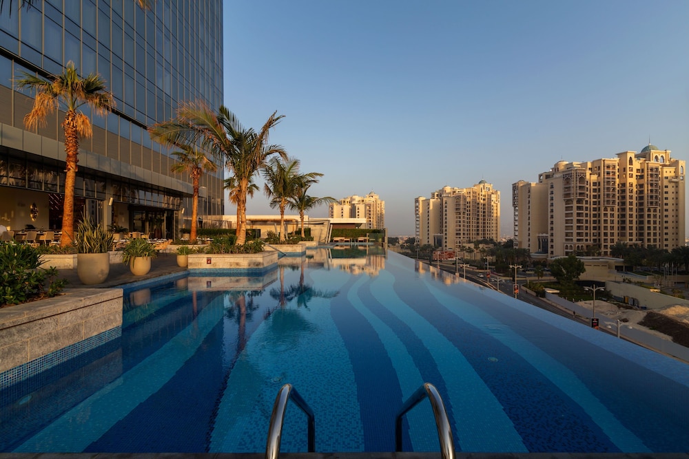 Luxury Apartment With Spectacular View of the Palm Jumeirah