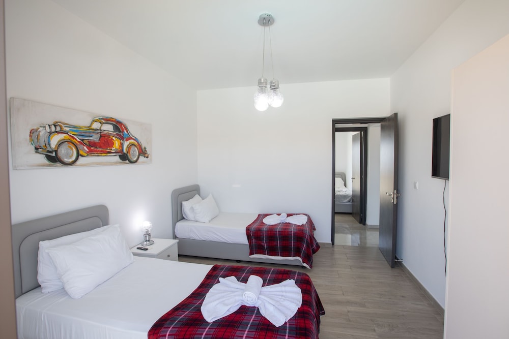 Villa Sienna, Fabulous 6bdr Protaras Villa view 2