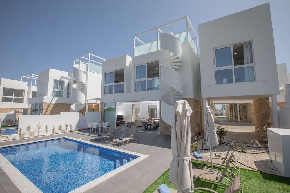 Protaras Vie Bleu Villa Vb14 New 3 Bedroom Villa in the Center of Protaras