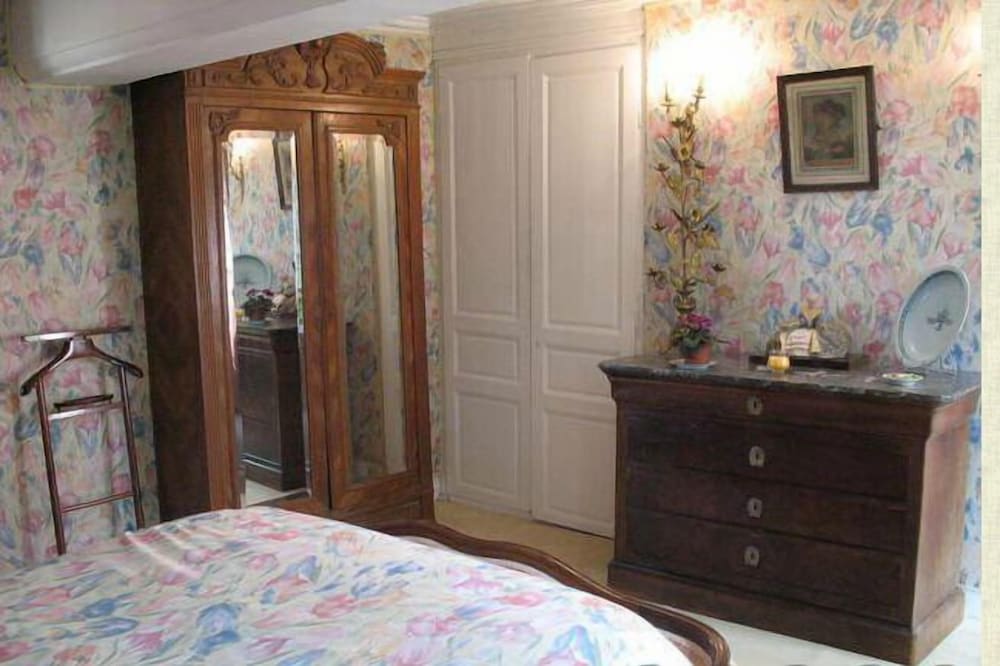 Le Vieux Logis view 4