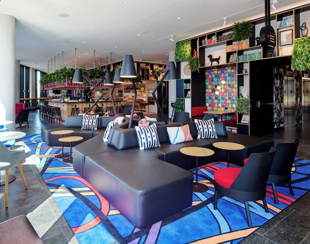 citizenM Boston Back Bay 10