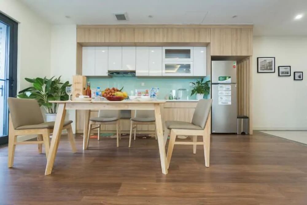 Bayhomes Imperia Garden