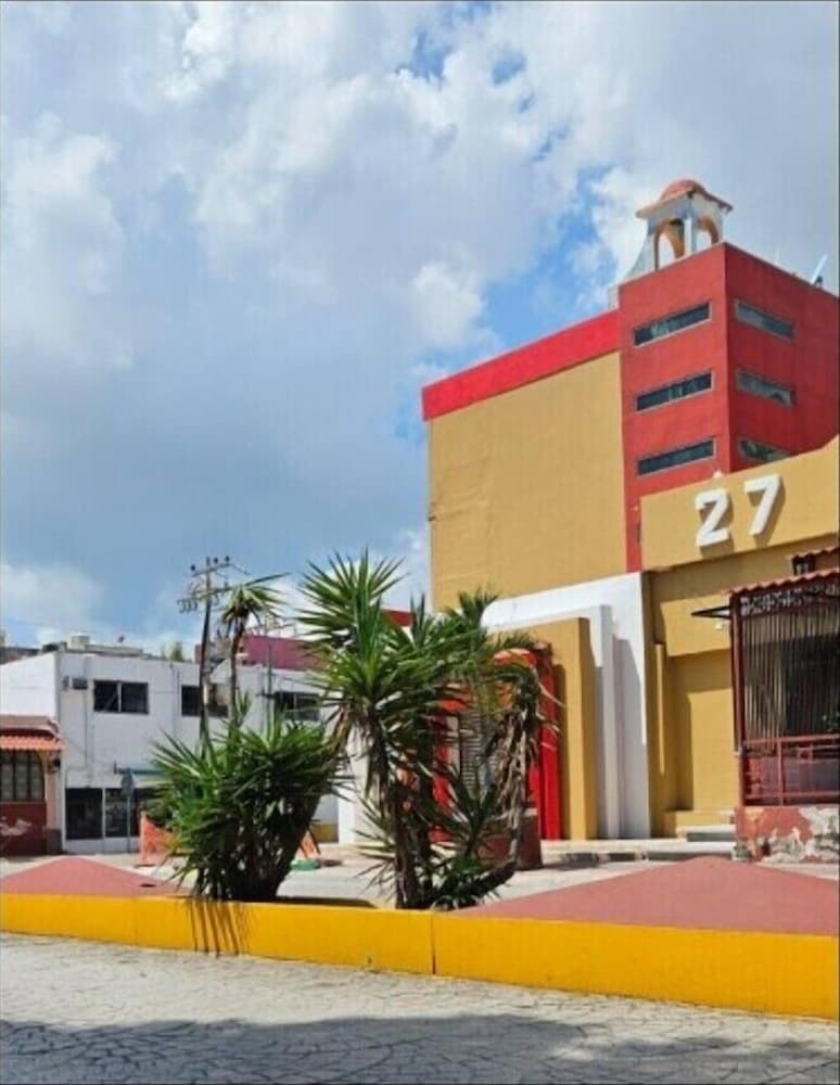 Yaxchilan 27
