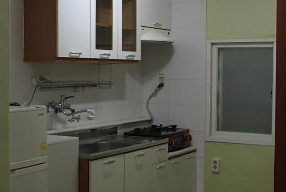 Again Seoul Guesthouse