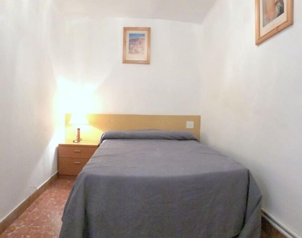 Casa Tarragona 90 view 3