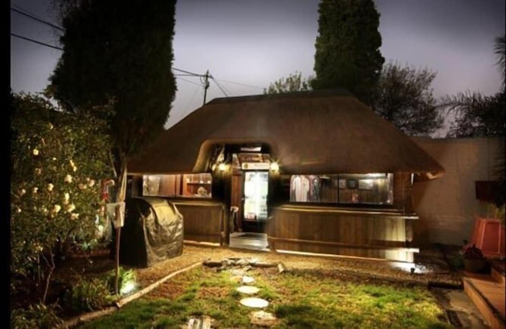 Ma'Khaya Guest House