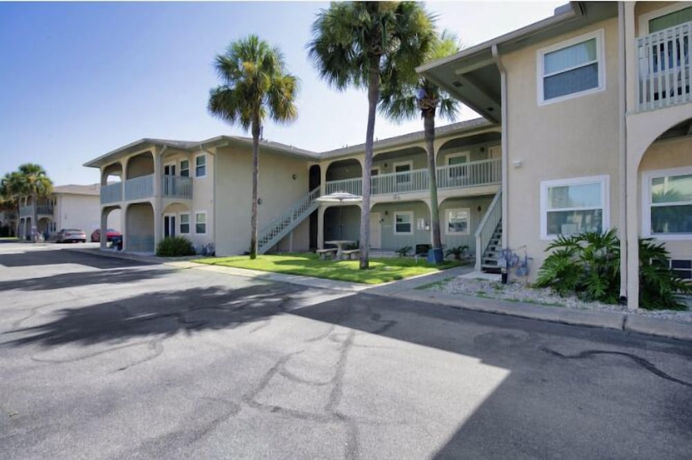 Gulf Highlands 1160