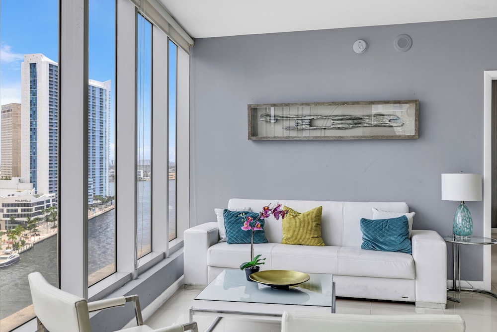 Icon Brickell