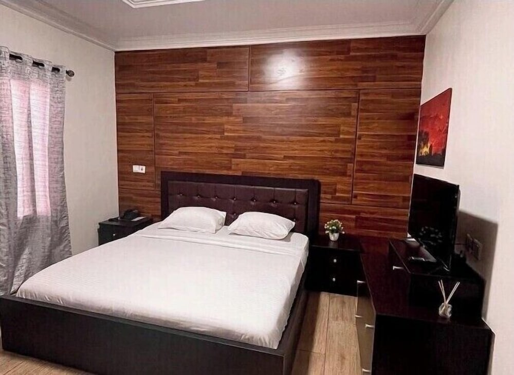 Dobael Luxury and Apartment Ltd