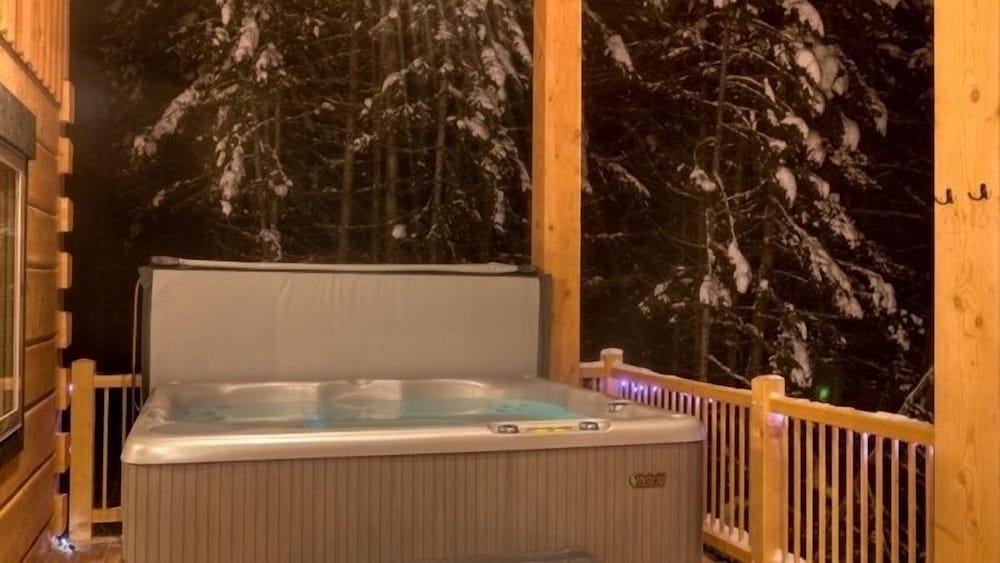 Mount 7 Lodges