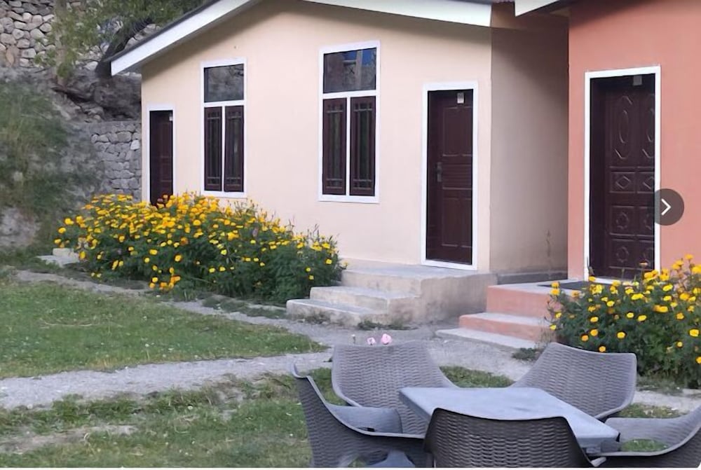 Elegant Hunza Resort view 3
