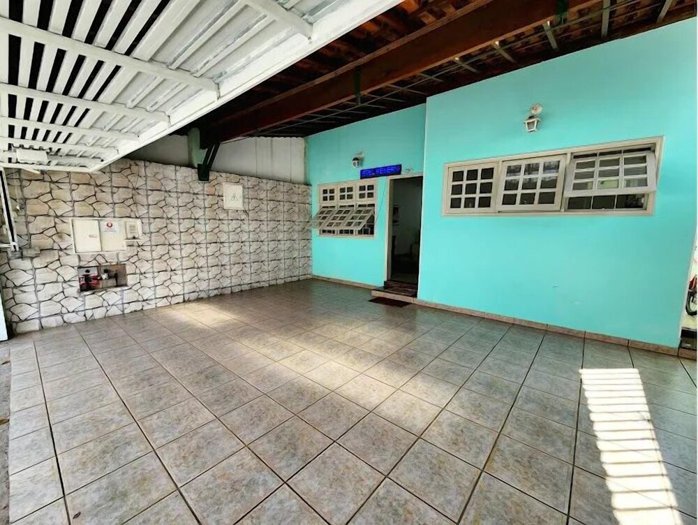WR7 Hostel