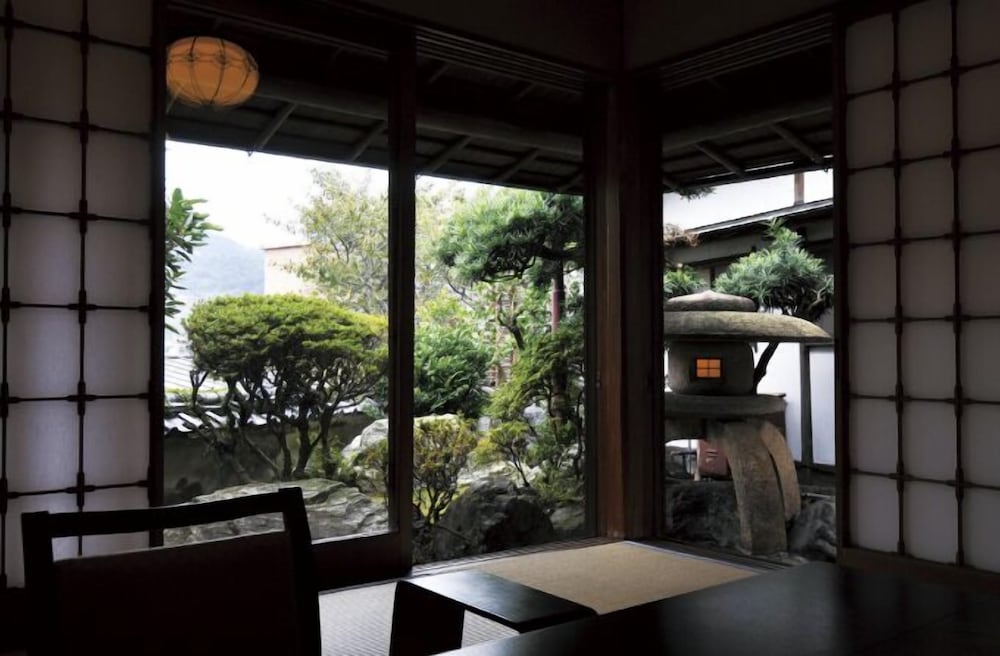 Atami Sekitei