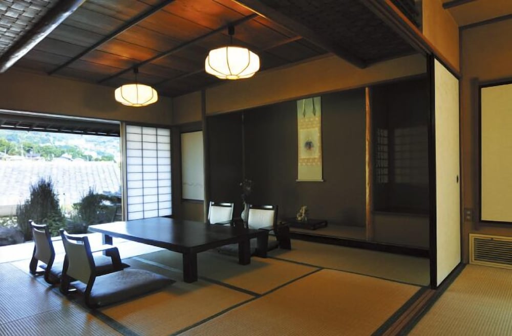 Atami Sekitei