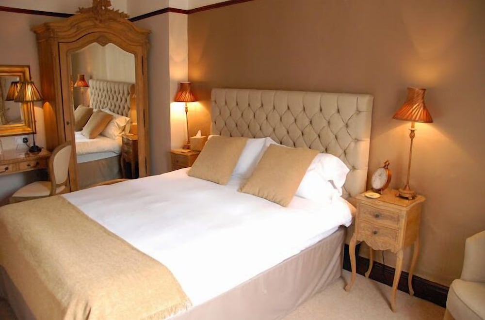 The Swan inn view 2