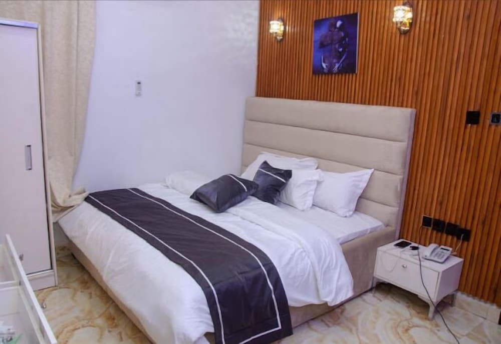 Size99 Apartment and Suites