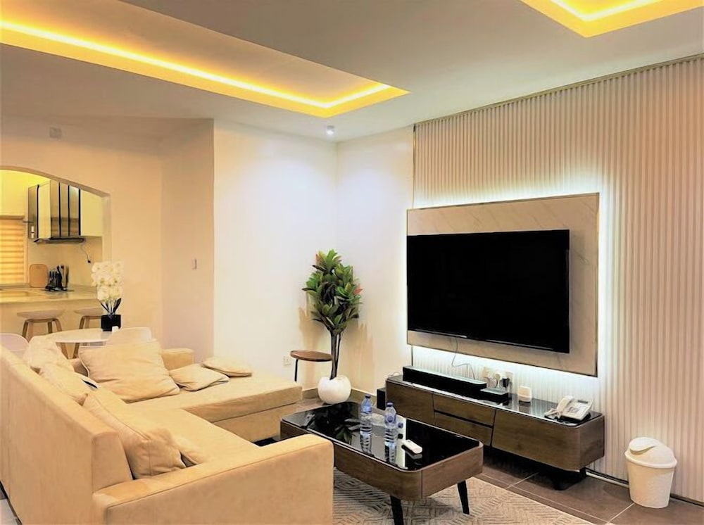 BOL APARTMENT 11