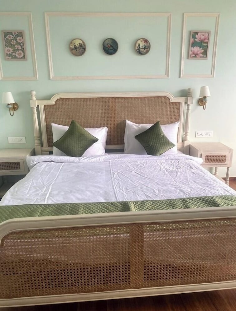 The Taal Cottage