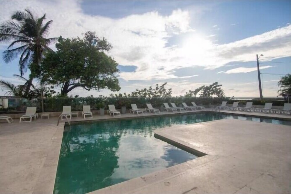 Oceanview Suite Pools Gym Guest Access