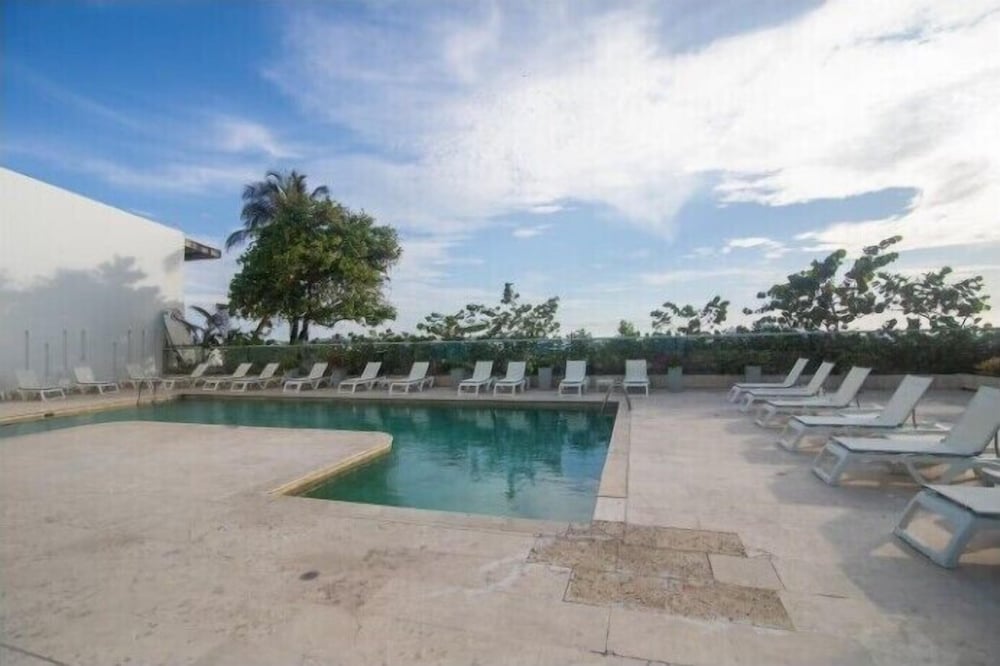 Oceanview Suite Pools Gym Guest Access