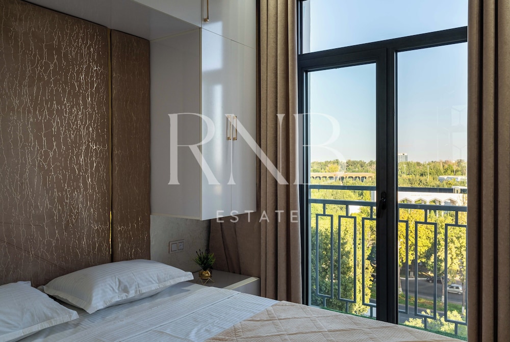 Kamolon 113 by RNB estate