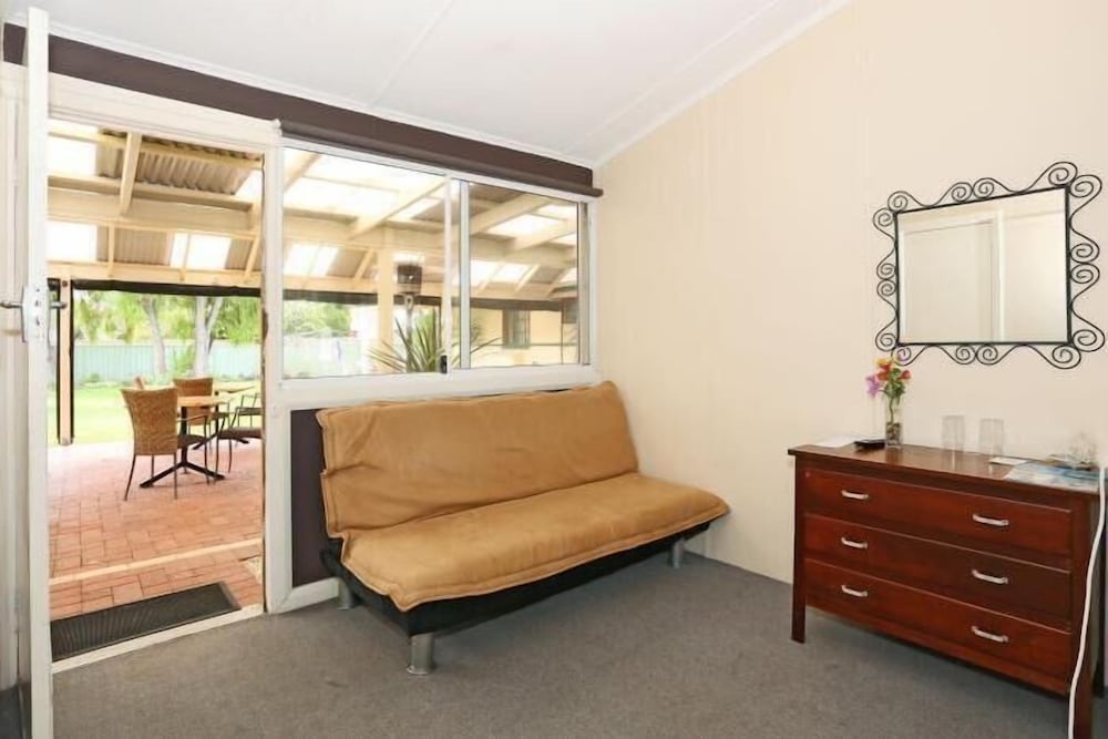 Busselton Guest House