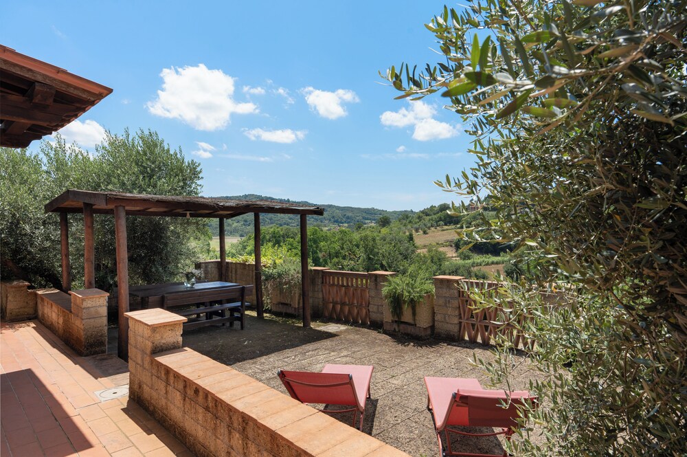 Villa Riparbella view 2