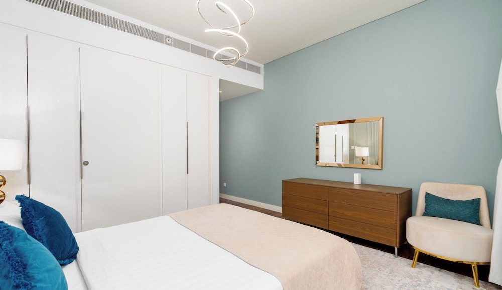 2BR in City Walk with Direct Pool Access