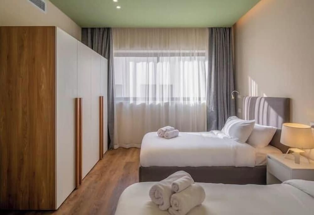 Meraviglia Lake View Residence New Cairo
