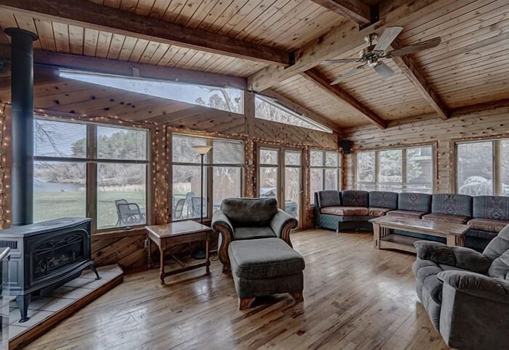 Canyon Lake Resort