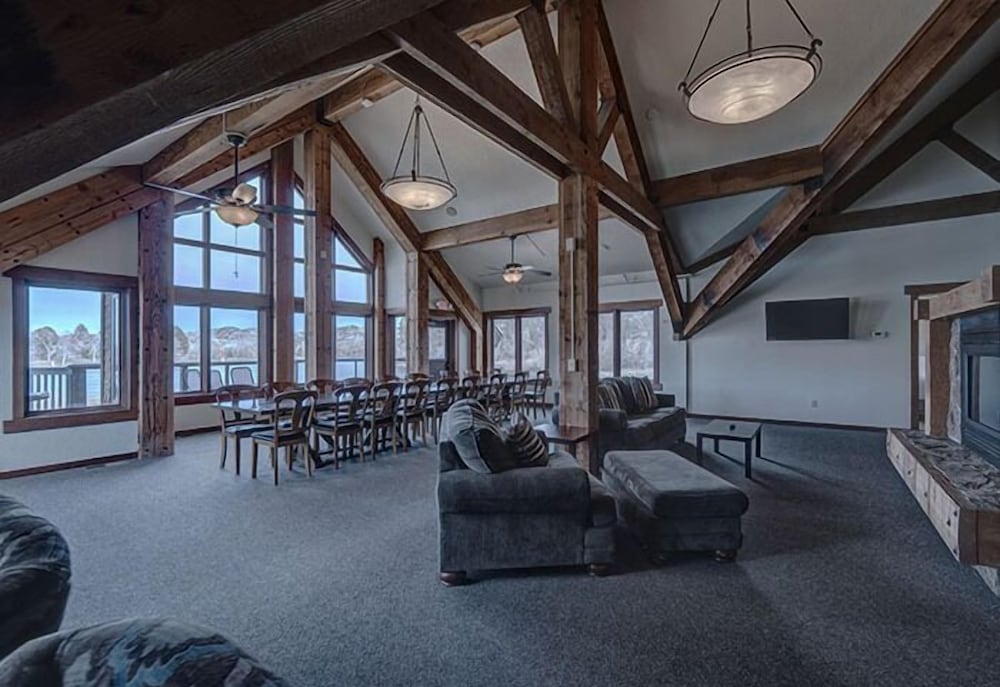 Canyon Lake Resort