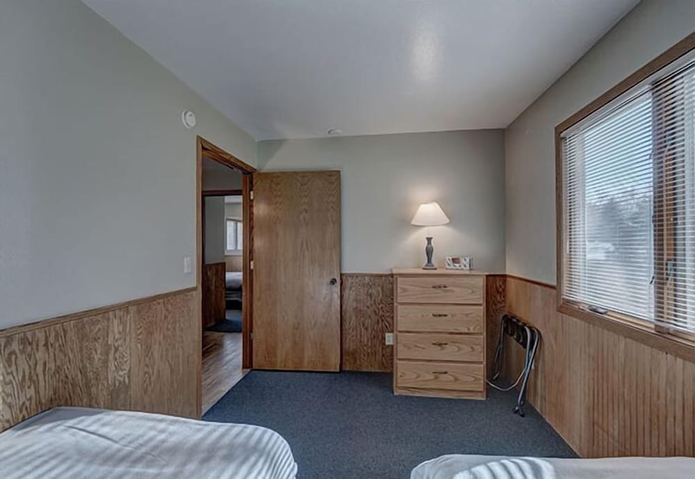 Canyon Lake Resort