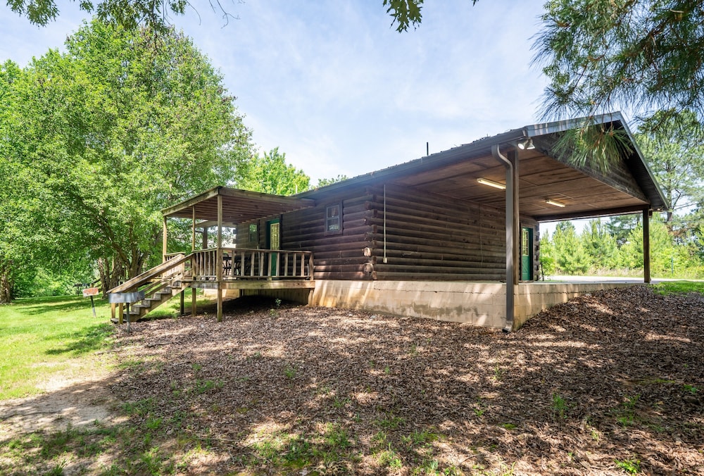 Fishtale Lodge