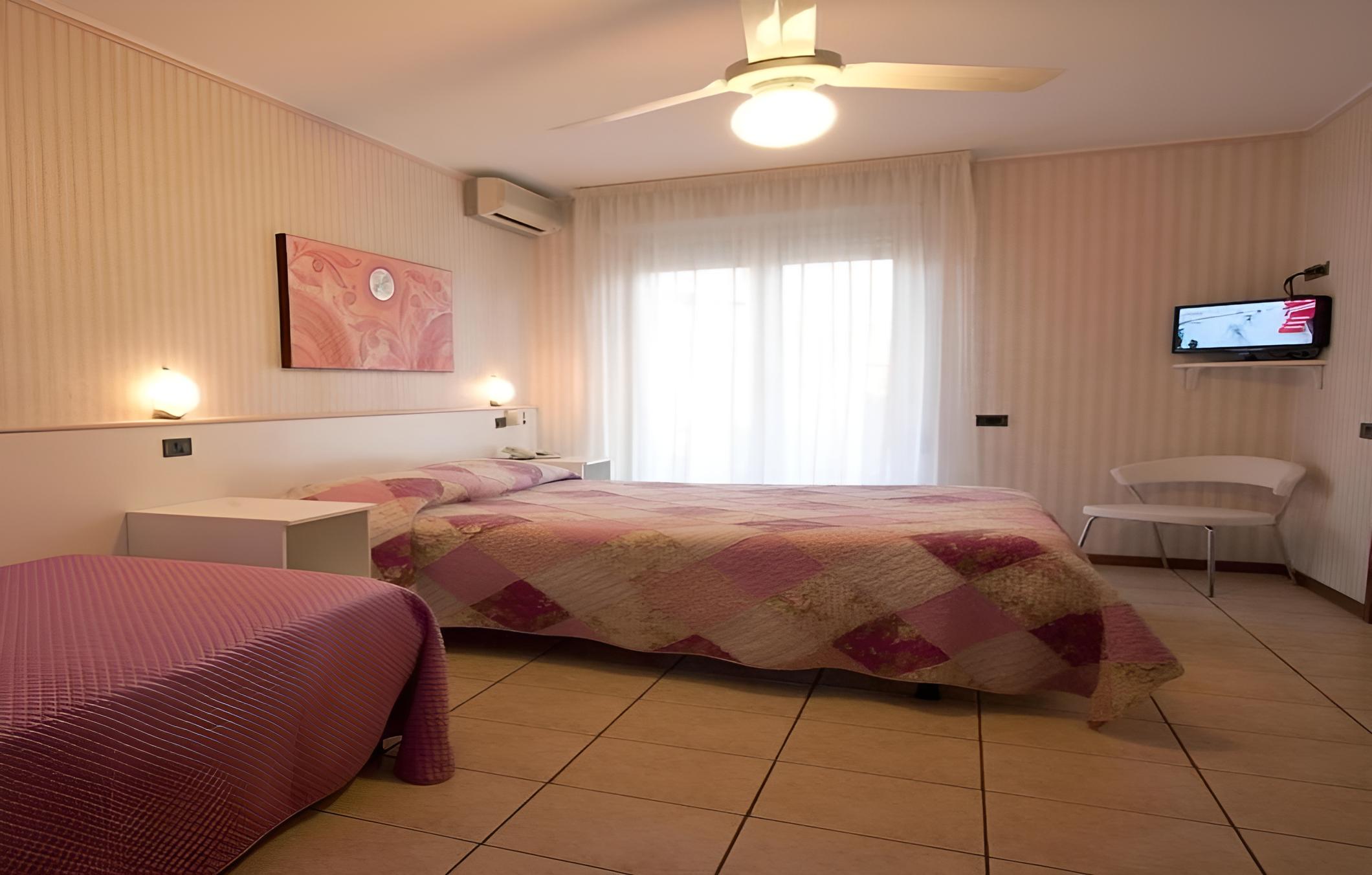 Hotel  Blue Silver view 3