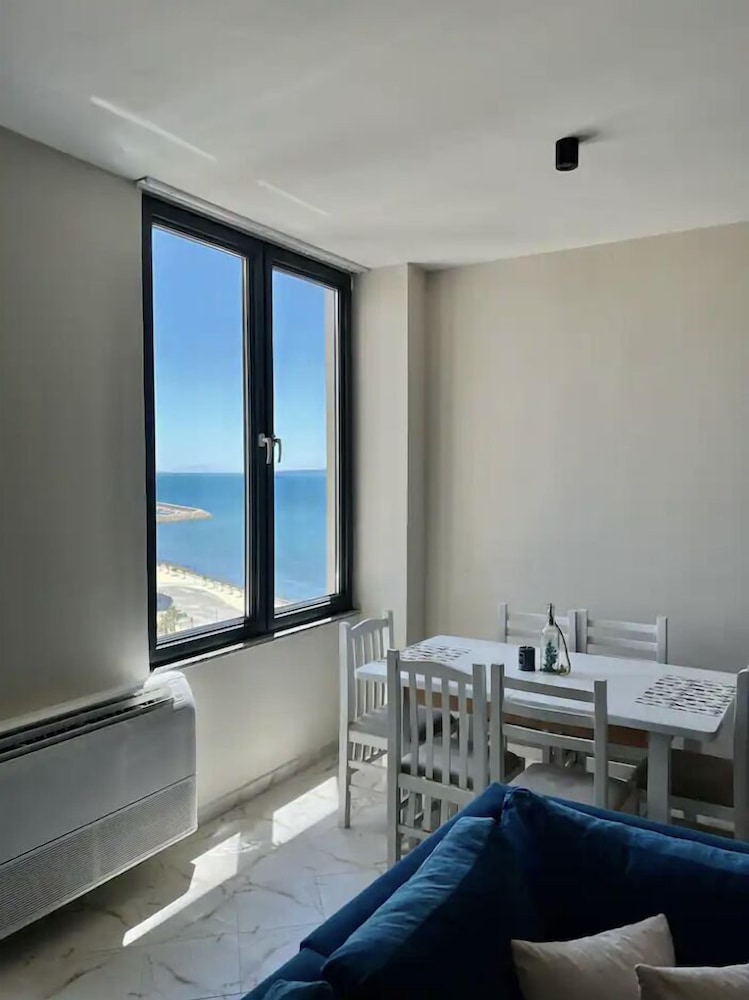 Ocean 27