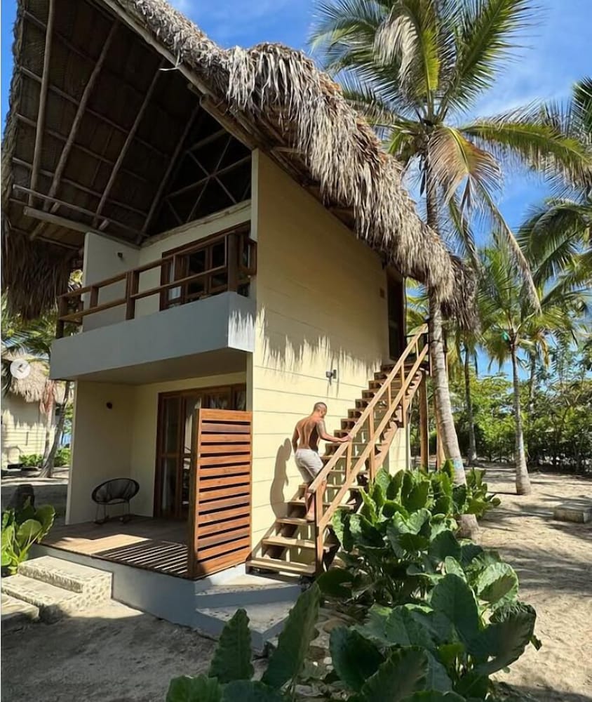 Brisa Viva Mancora