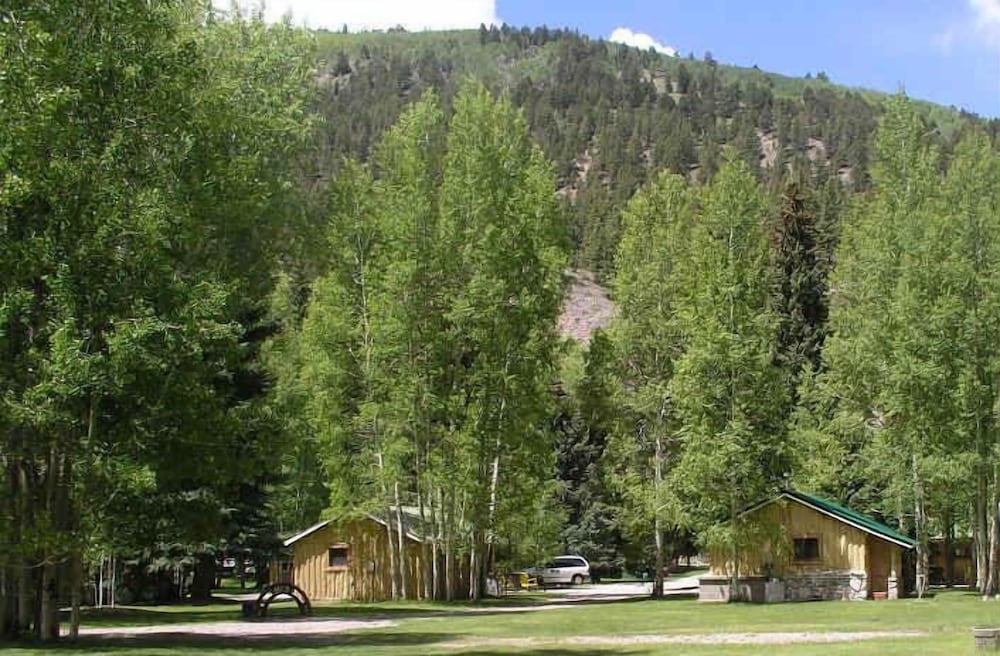 Aspen Lodge Blue Spruce Vacation Rental