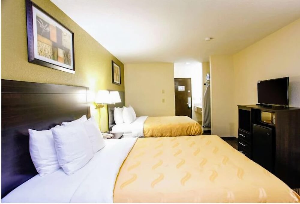 Cozy Inn view 2