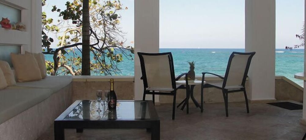 Beach Palace Cabarete