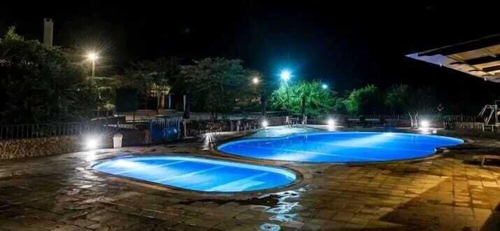 Kambi Mstuni Resort