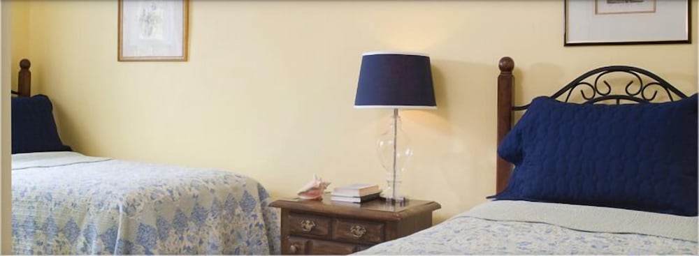 Spring Lake Inn
