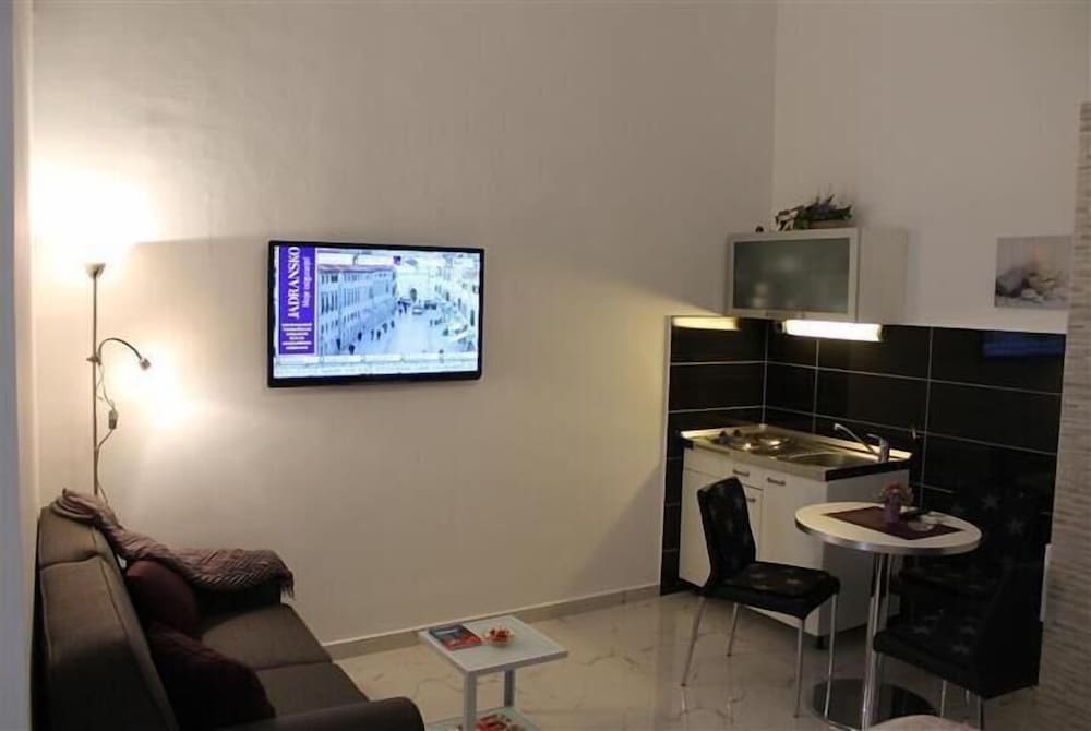 Apartments Nerio