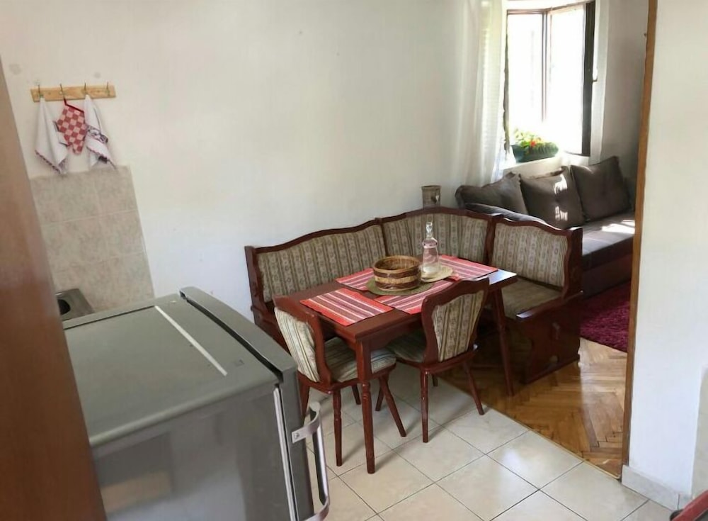 House near Cetinje view 3