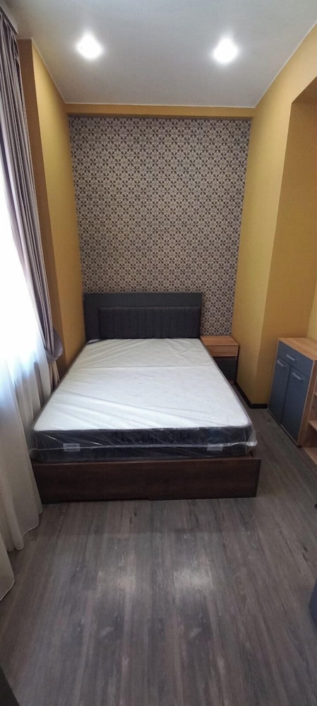 Apartment on Komitas Ave
