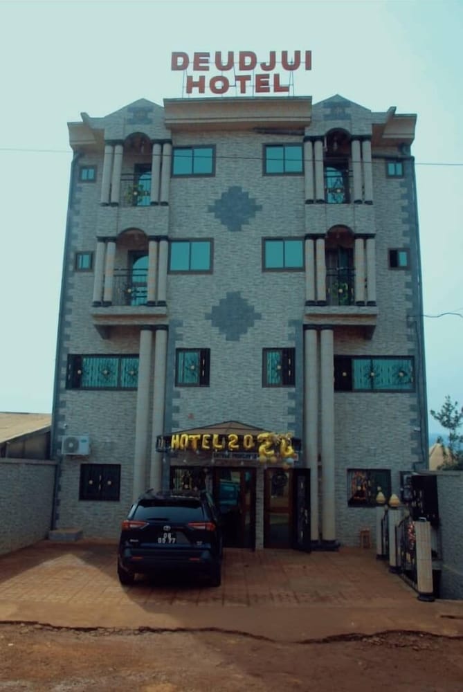 Deudjui hôtel